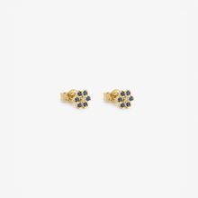 Load image into Gallery viewer, Puces d&#39;oreilles Miniflower 4 bleues, or jaune, saphirs bleus et diamants champagne profil
