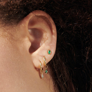 Mini boucle d'oreilles piercing charm Or 18 carats Sophie d'Agon porté