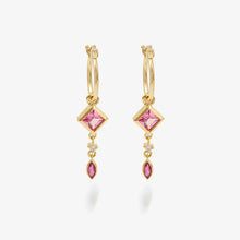 Load image into Gallery viewer, Nymphéa Boucles d&#39;Oreilles 1 Roses, or jaune , saphir rose , diamants, face
