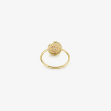 Load image into Gallery viewer, Bague Babystone 1 rose or jaune, saphirs roses et bleus dos
