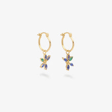 Load image into Gallery viewer, Georgia earrings, 18k recycled gold, sapphires, emeralds, profil
