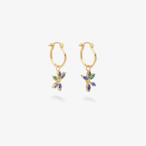 Georgia earrings, 18k recycled gold, sapphires, emeralds, profil