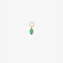 Load image into Gallery viewer, Charm piercing émeraude Or 18 carats Sophie d&#39;Agon face
